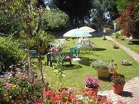 Oda ve Kahvaltı Granja Rosa *